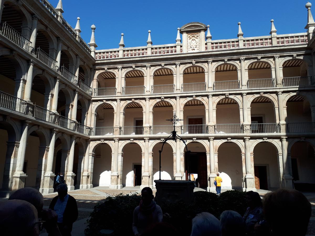 Casa De Huespedes Con Encanto El Sueno Del Quijote Alcalá de Henares Exterior foto